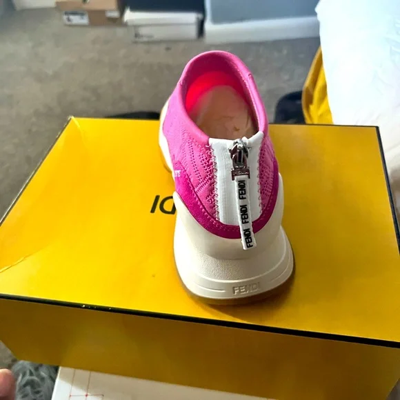 スニーカー Fendi Sneakers & Slip-On Pink Fendi | Shoes | Sneakers | Poshmark